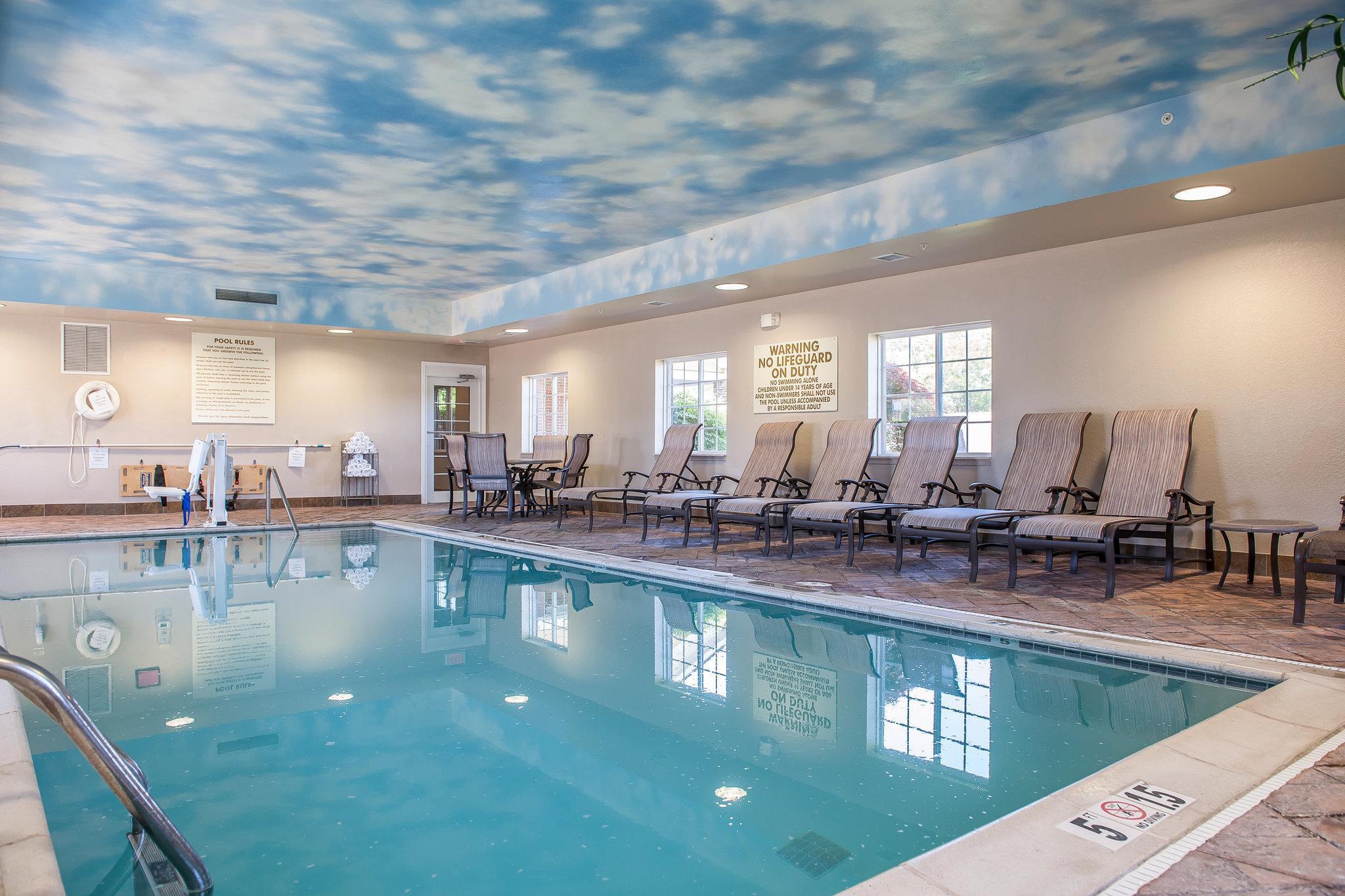 Hotel Birch Hill - 2*